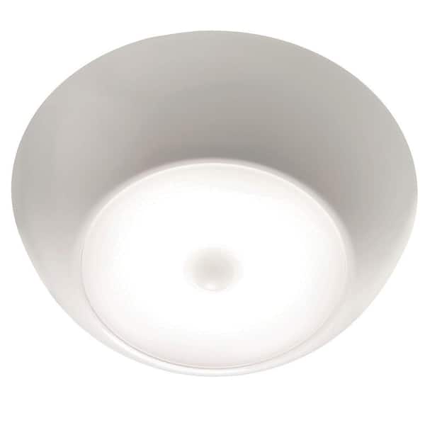 Mr Beams Indoor/ Outdoor 300 Lumen UltraBright Battery Powered Motion Activated Ceiling Light, White