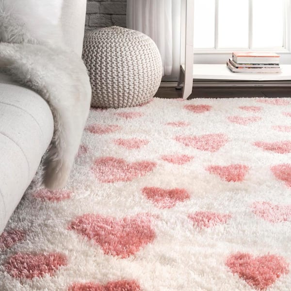 nuLOOM Alison Heart Shag Pink 6 ft. 7 in. x 9 ft. Area Rug OZAS09A