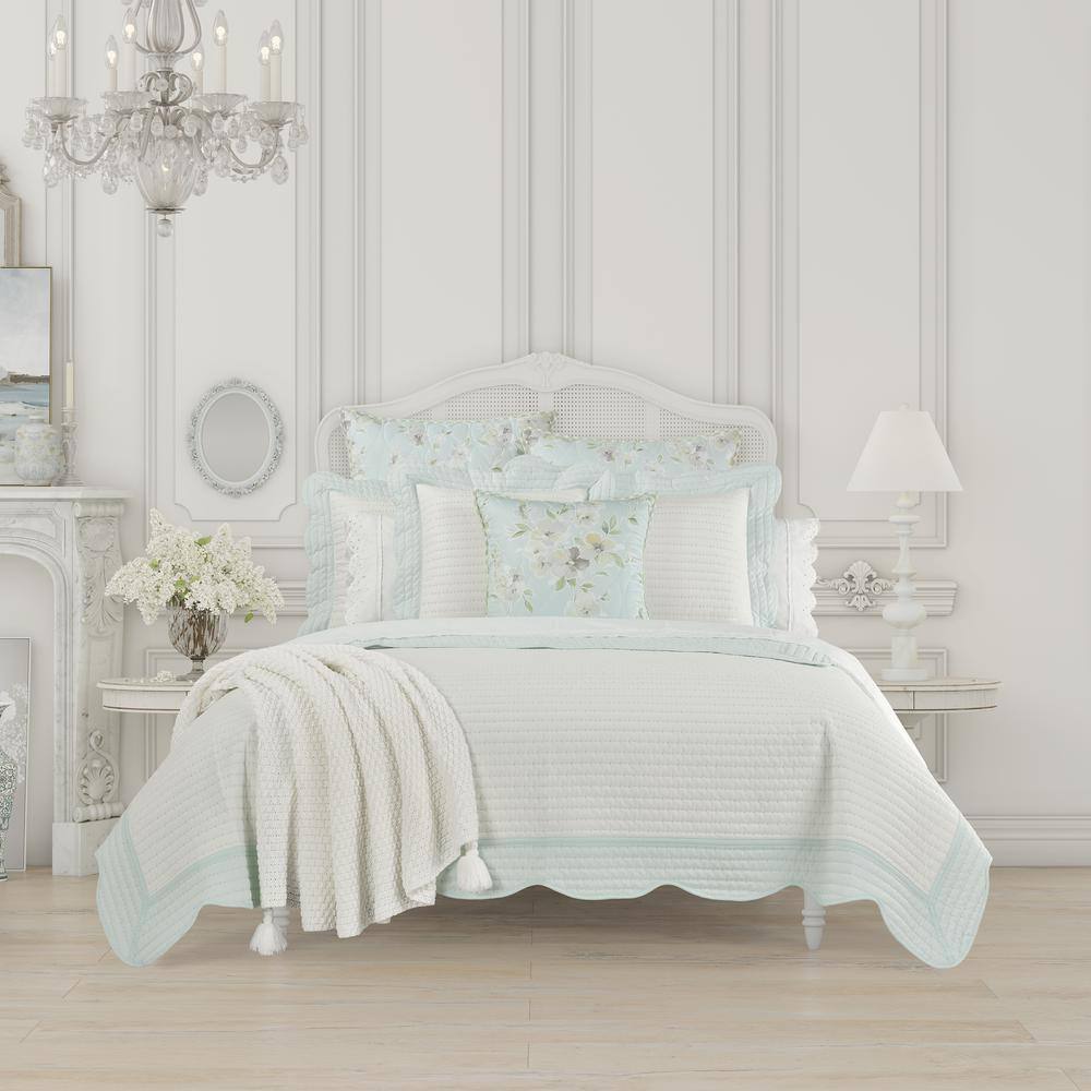 Ashford Blue Cotton King/Cal King Quilt