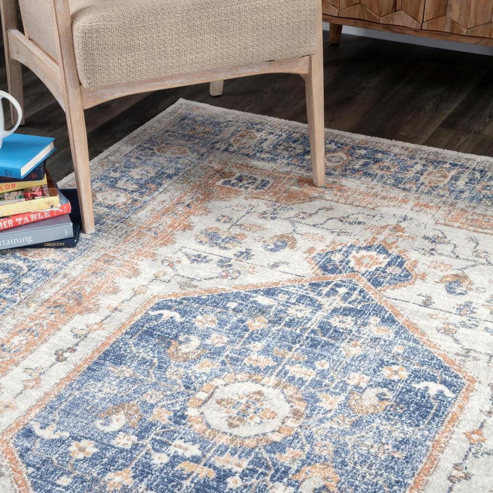 Reversible Vintage Floral Blue Synthetic Area Rug, 5' x 7'