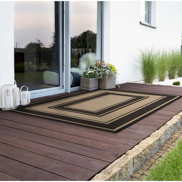 https://images.thdstatic.com/productImages/421d945c-11a1-48ca-8cd2-62d312d0c5a5/svn/black-light-beige-stylewell-outdoor-rugs-1746ui79hd-106i-e1_600.jpg