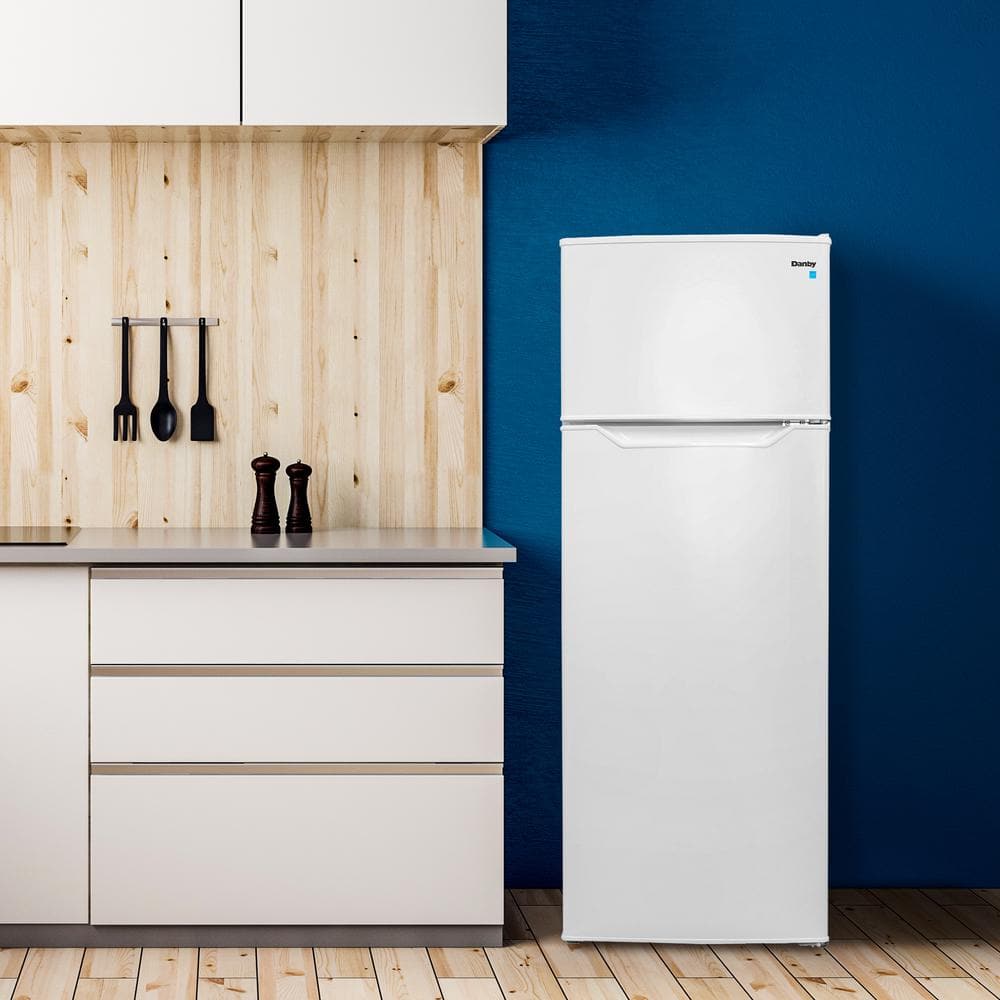 Danby 7.4 Cu. Ft. White Energy Star Top Mount Refrigerator
