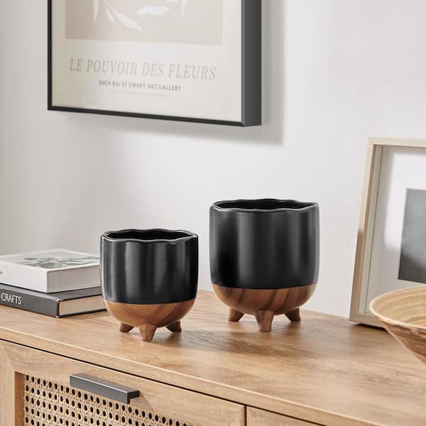 DANYA B Milo Modern Mortar Two Tone Flower Pot Planter Cachepot