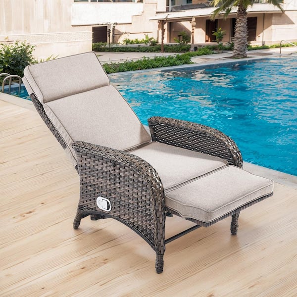 PlainCurve 1-Piece Brown Wicker Outdoor Patio Adjustable Recliner Chair with Beige Cushions