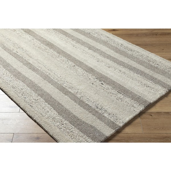 Divine DVN-2302 8 ft. x 10 ft. Handmade Rug, Green