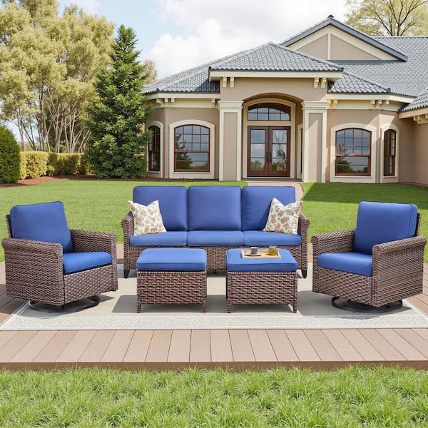 5-Piece Wicker Patio Conversation Set with Blue Cushions