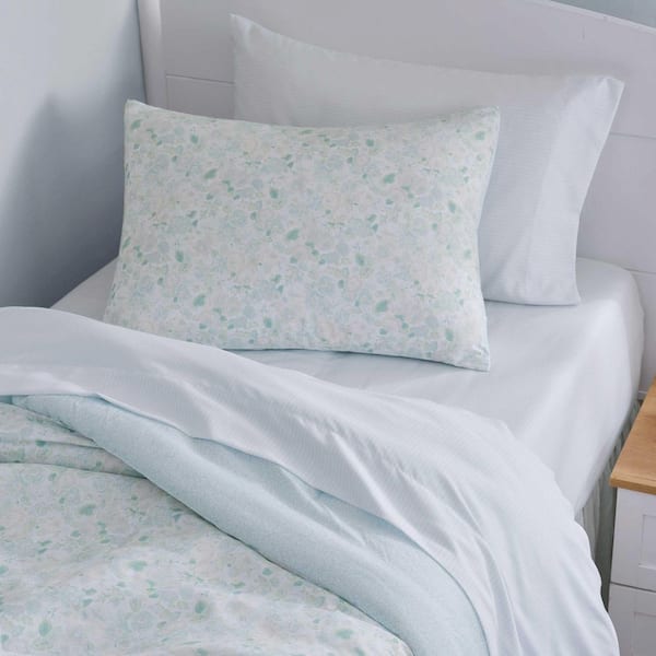 Laura Ashley Quartet Reversible 7-Piece Light Blue Microfiber
