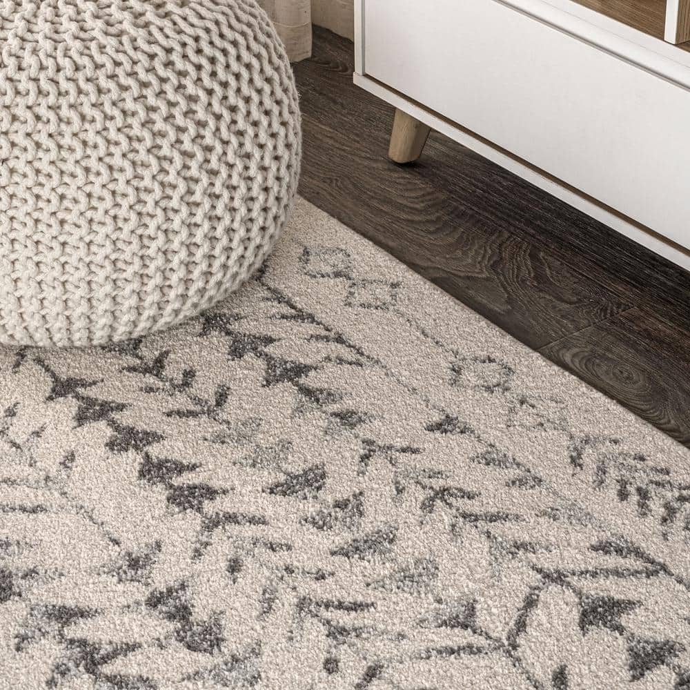 Vintage Moroccan-Inspired Easy-Care Gray 4' x 6' Area Rug