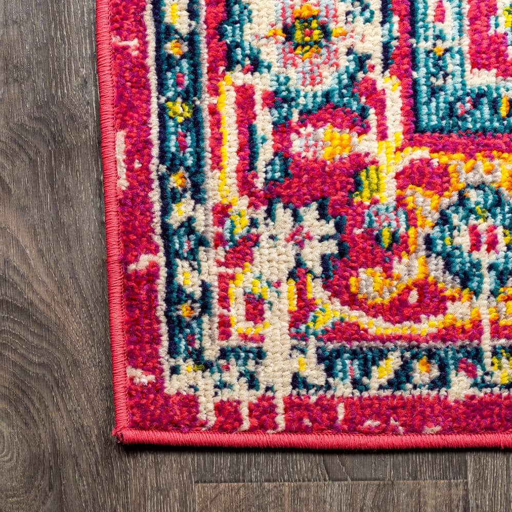 Brooklyn Red and Pink Synthetic Medallion 4' x 6' Area Rug