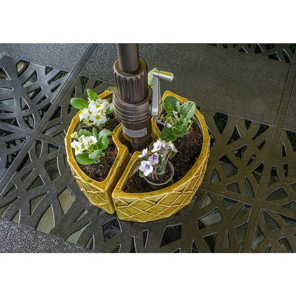 Alfresco Terra Gold Ceramic Trellis Umbrella Planter 38-8450 Alfresco Terra Gold Ceramic Trellis Umbrella Planter 38-8450