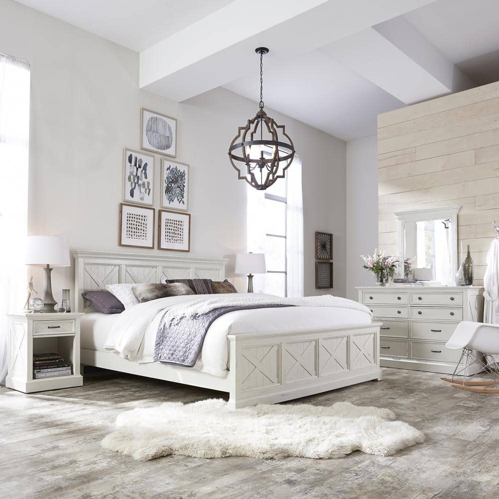 Seaside Lodge Off-White King Bed with Nightstand and Chest