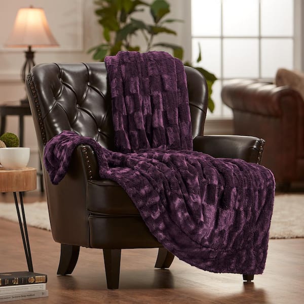 CHANASYA Embossed Aubergine Fur Polyester Sherpa Shearling Throw Blanket - 50 in. x 65 in.
