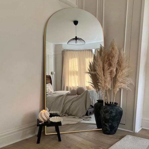 LuxHomez 32 In. W X 71.5 In. H Oversized Arched Wooden Classic Full-Length Gold Wall-Mounted/Standing Mirror Wall Mirror