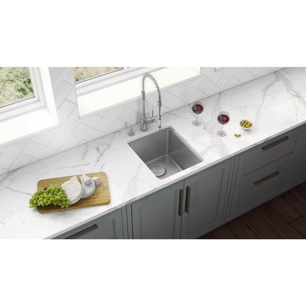 Ruvati 15-inch Stainless Steel Undermount Bar Prep Sink