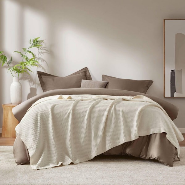 Madison Park Waffle Weave Ivory Cotton Full/Queen Woven Blanket
