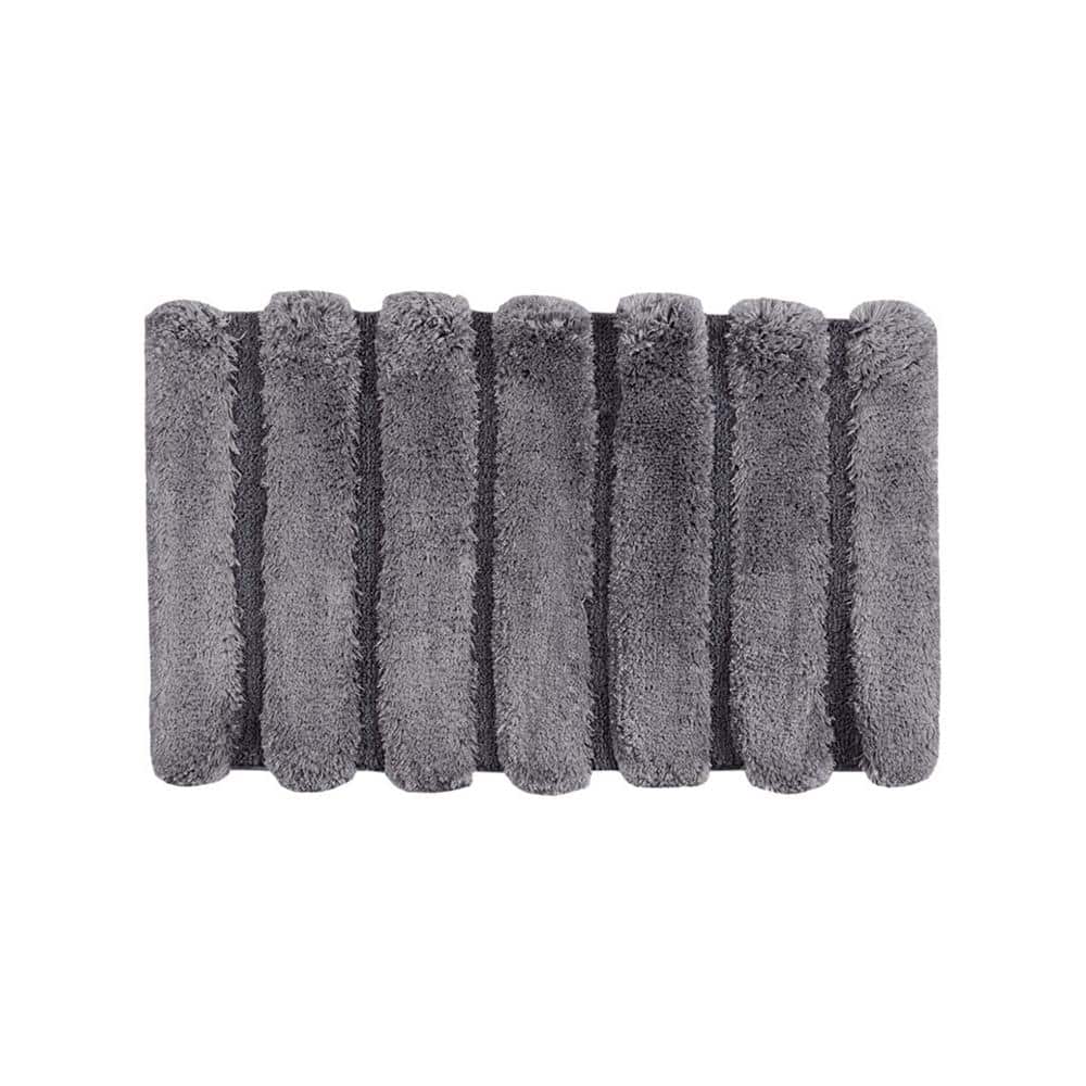 Gray Polyester Tufted Non-Skid Bathroom Rug 21" x 34"