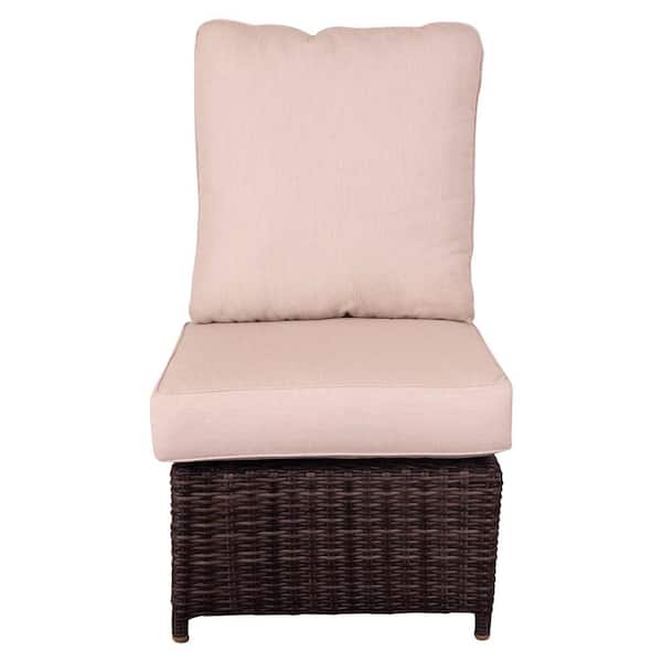 Courtyard Casual Cheshire Aluminum Outdoor Armless Middle Sectional with Cream Cushions