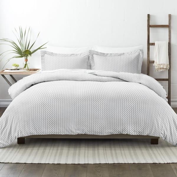 Becky Cameron Puffed Chevron Patterned Performance Light Gray Queen 3-Piece Duvet Cover Set