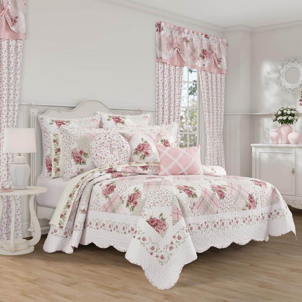 Bungalow 3-Pieces Rose Polyester Full/Queen Quilt Set