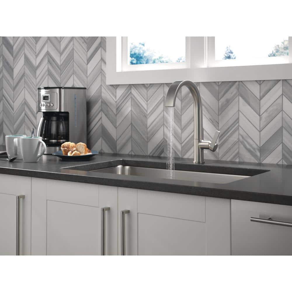 Keele Stainless Steel Pull-Down Kitchen Faucet with Spray