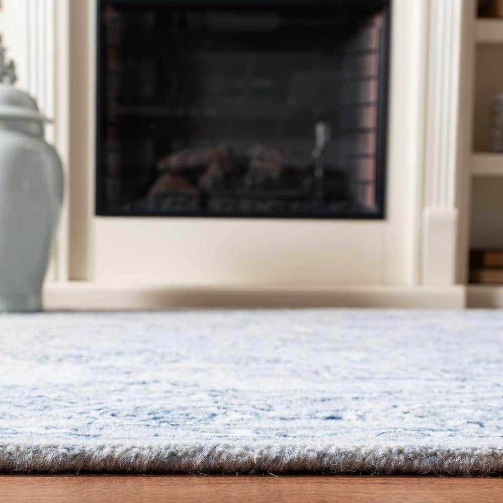 Hand-Tufted Elegance Light Blue & Ivory Wool Area Rug, 8' x 10'
