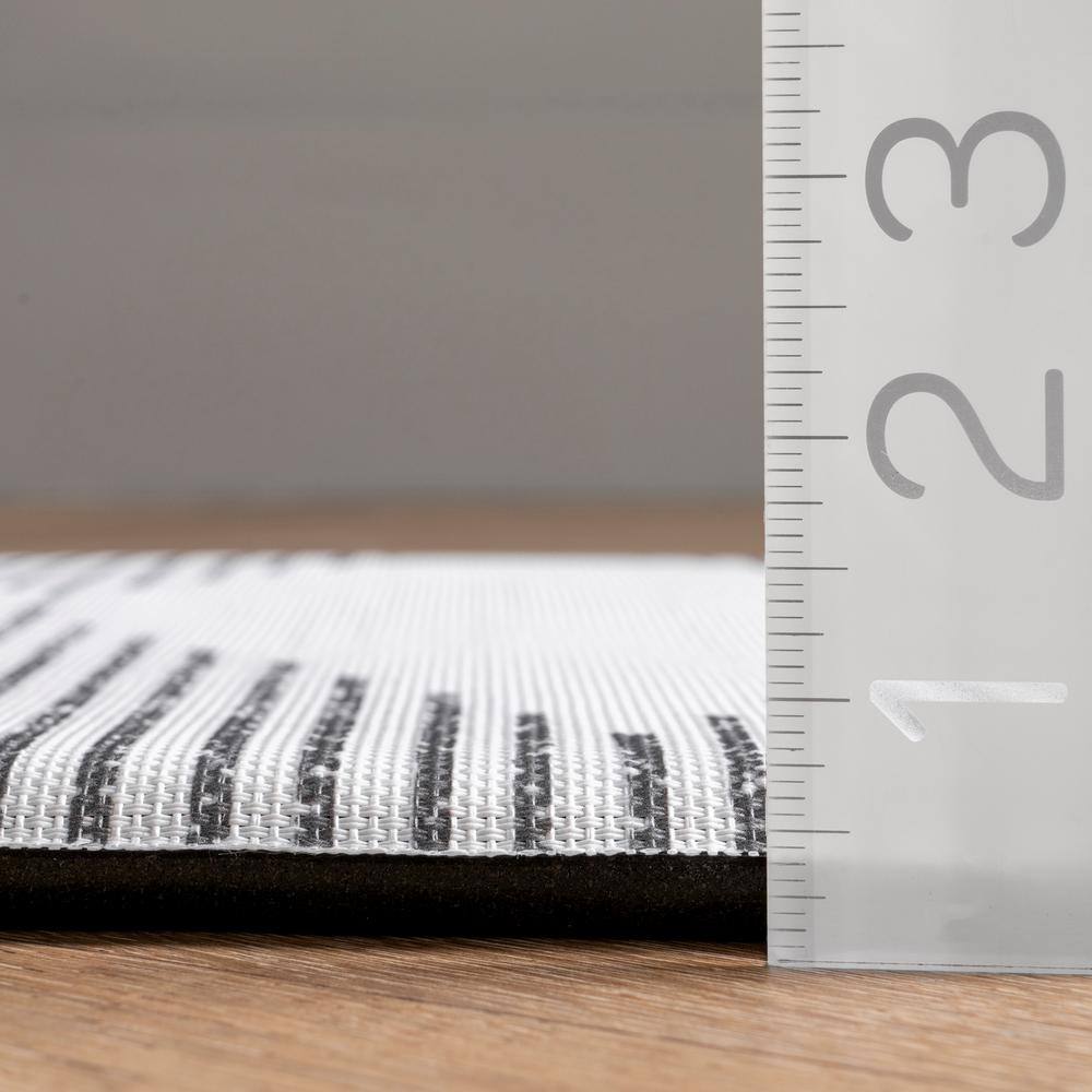 Gray Striped Anti-Fatigue Kitchen Comfort Mat
