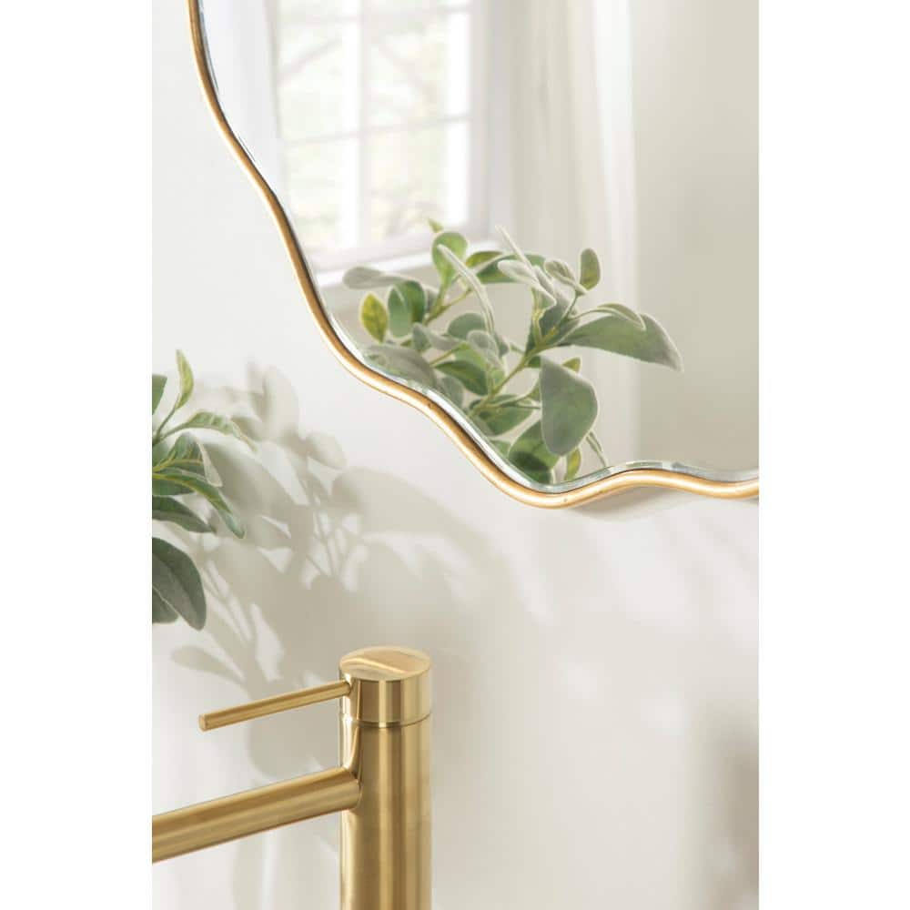 Elegant Viona 29" Round Scalloped Wall Mirror in Gold Finish