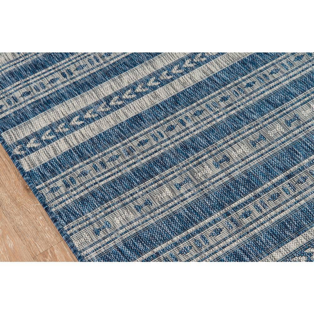 Chambray Blue Synthetic Braided 6'7" x 9'6" Easy-Care Area Rug