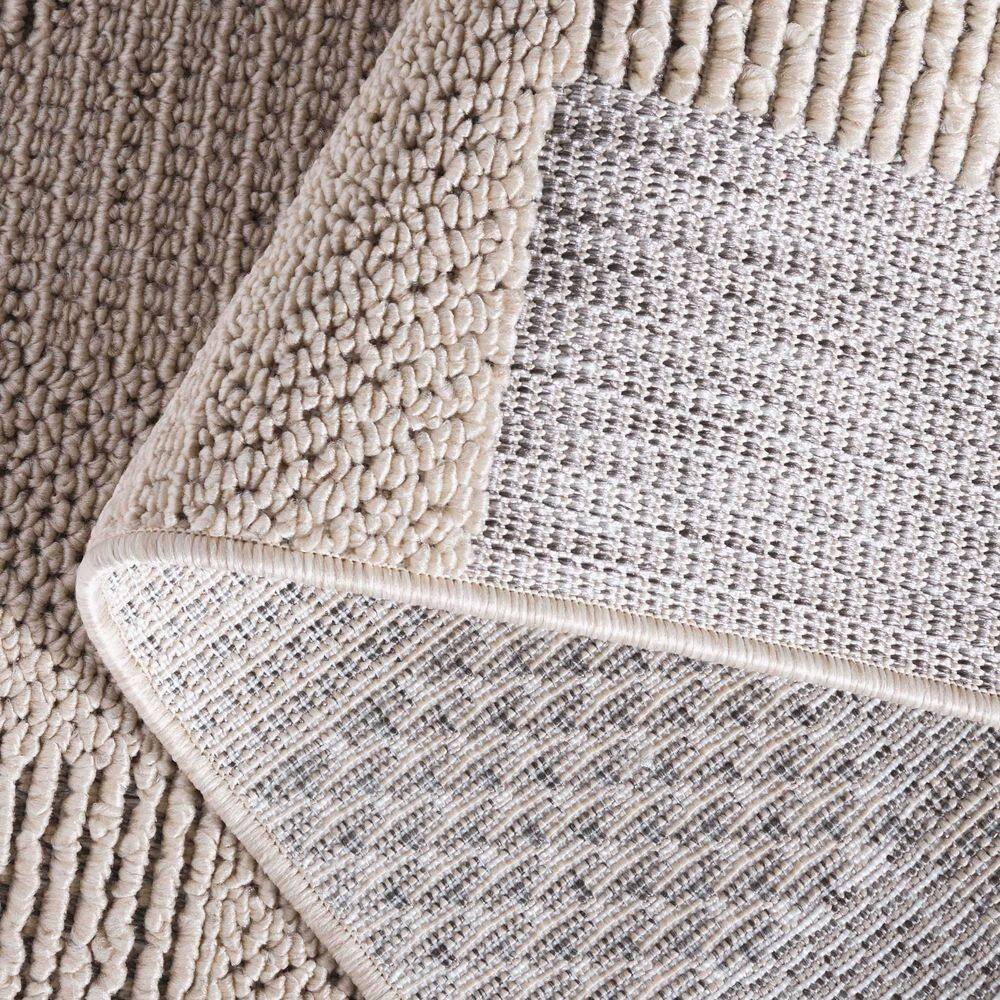 Gray Geometric 9' x 12' Synthetic Easy Care Rug
