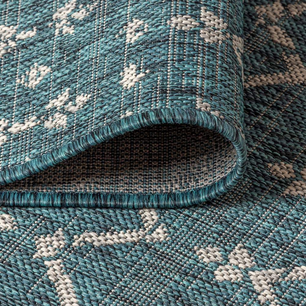 Gray Geometric 8' x 10' Synthetic Flat Woven Rug