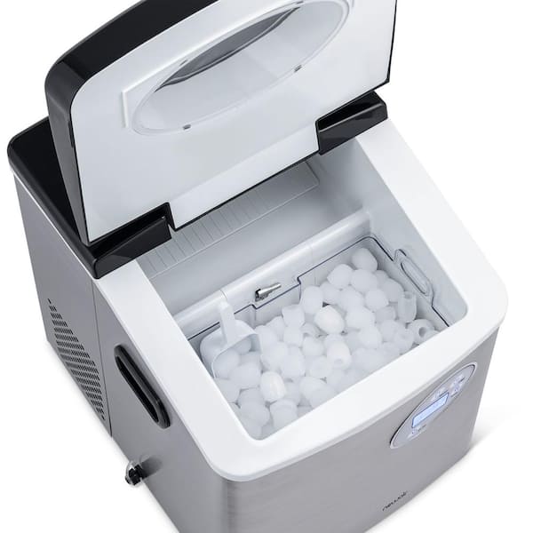 This under-$50 ice maker on  makes the best tiny ice cubes