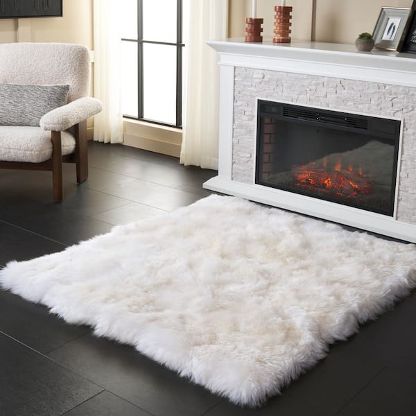 Sheep Skin 8 ft. x 8 ft. Square Natural/White Solid Color Area Rug
