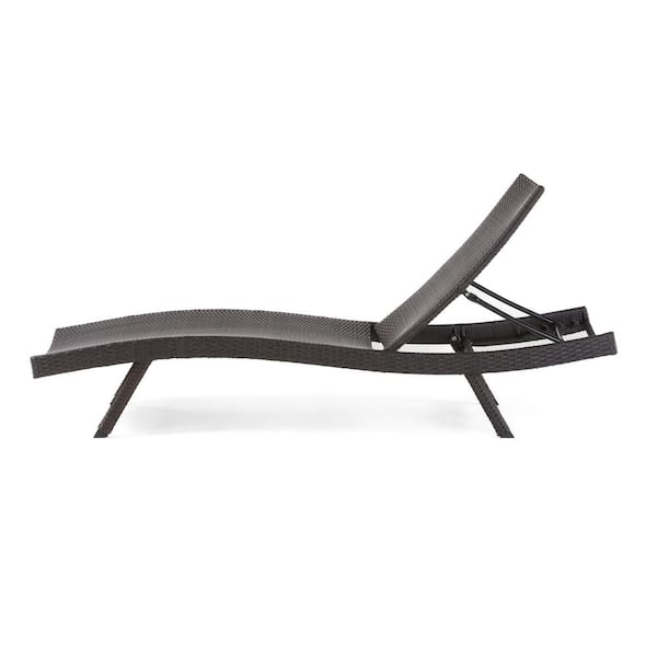 Brown 2-Piece Faux Rattan Outdoor Patio Chaise Lounge Set