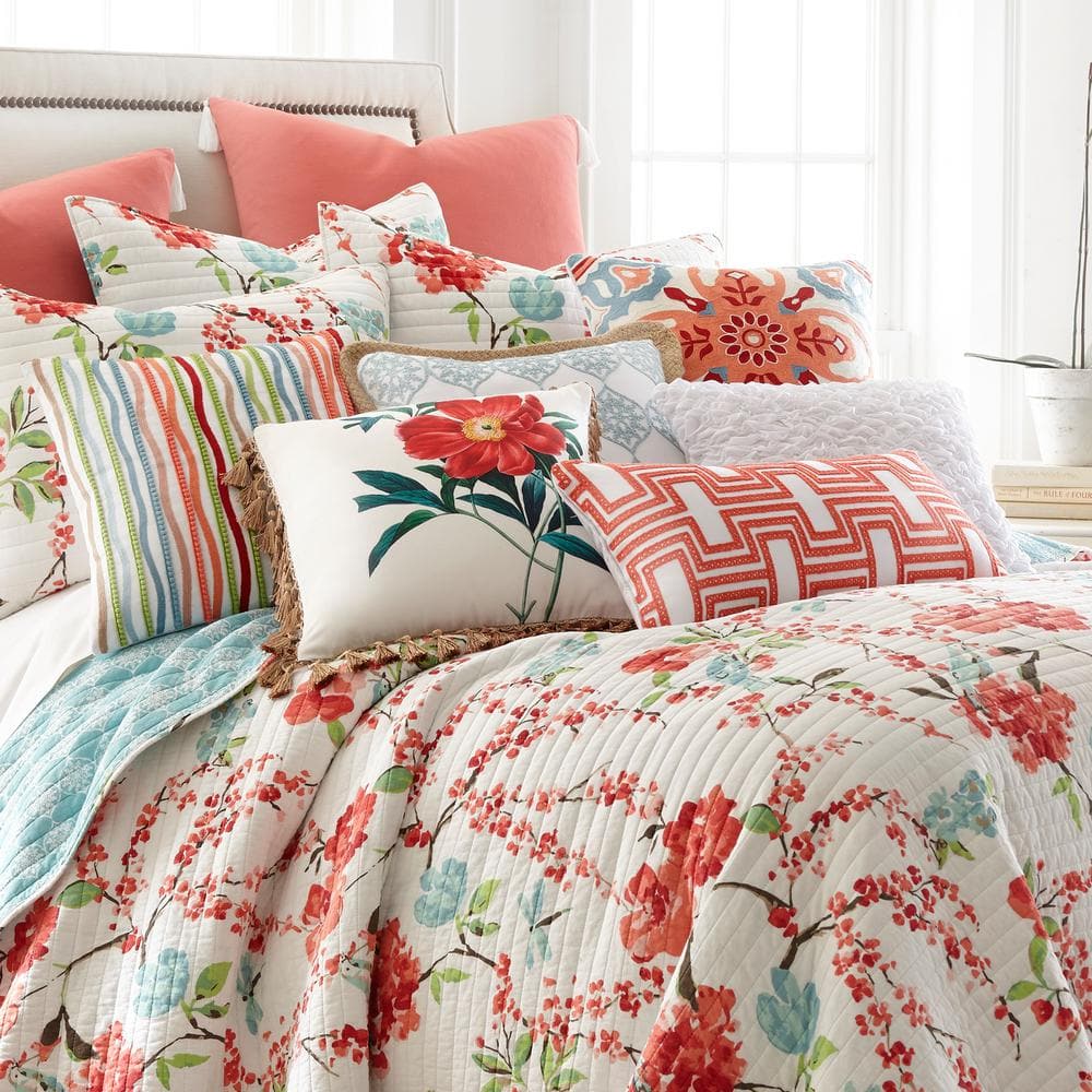 Simone Floral Full Cotton Reversible Quilt Set in Blue