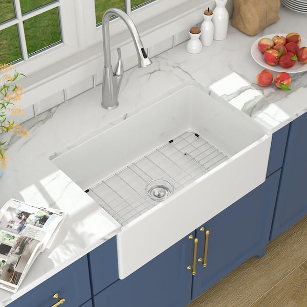 LORDEAR 30 in.x 18 in.Farmhouse Single Bowl Ceramic White Apron-Front Kitchen Sink with Bottom Grid and Strainer