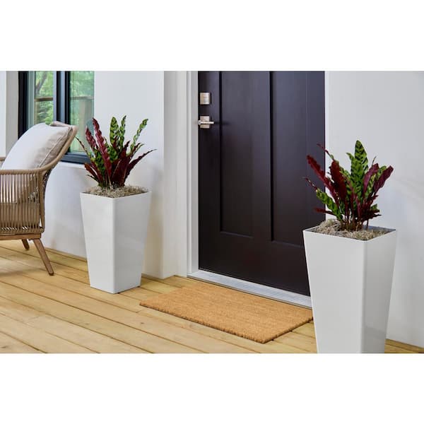 Harmony Medium Bright White Lightweight Tapered Plastic Planter (11.5 in. L x 11.5 in. W x 20 in. H)