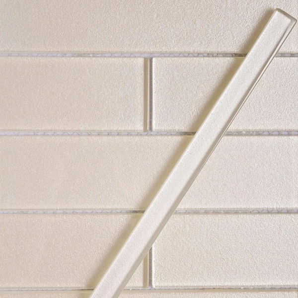 Cosmos 0.6 in. x 12 in. Snow White Glass Glossy Pencil Liner Tile Trim (0.5 sq. ft./case) (10-pack)