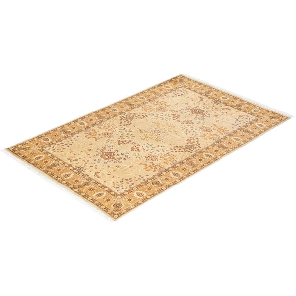 Mogul Traditional Ivory 4 ft. 8 in. x 7 ft. 4 in. Oriental Area Rug
