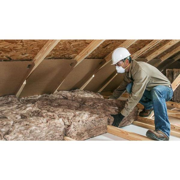 Knauf Insulation R 30 Ecoroll Unfaced Fiberglass Insulation Roll 10 In X 23 In X 22 Ft The Home Depot