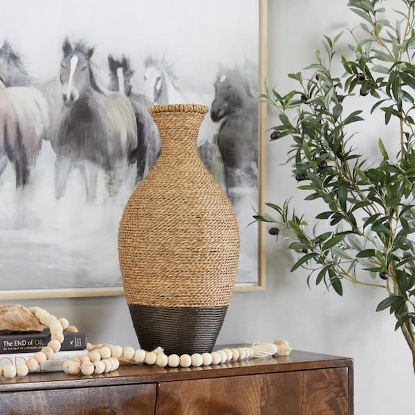 Litton Lane Brown Handmade Tall Woven Floor Seagrass Decorative Vase 042980  - The Home Depot