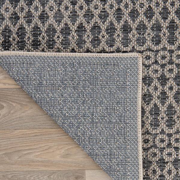 Contemporary Trellis Indoor/Outdoor Area Rug - 7' 10 x 10