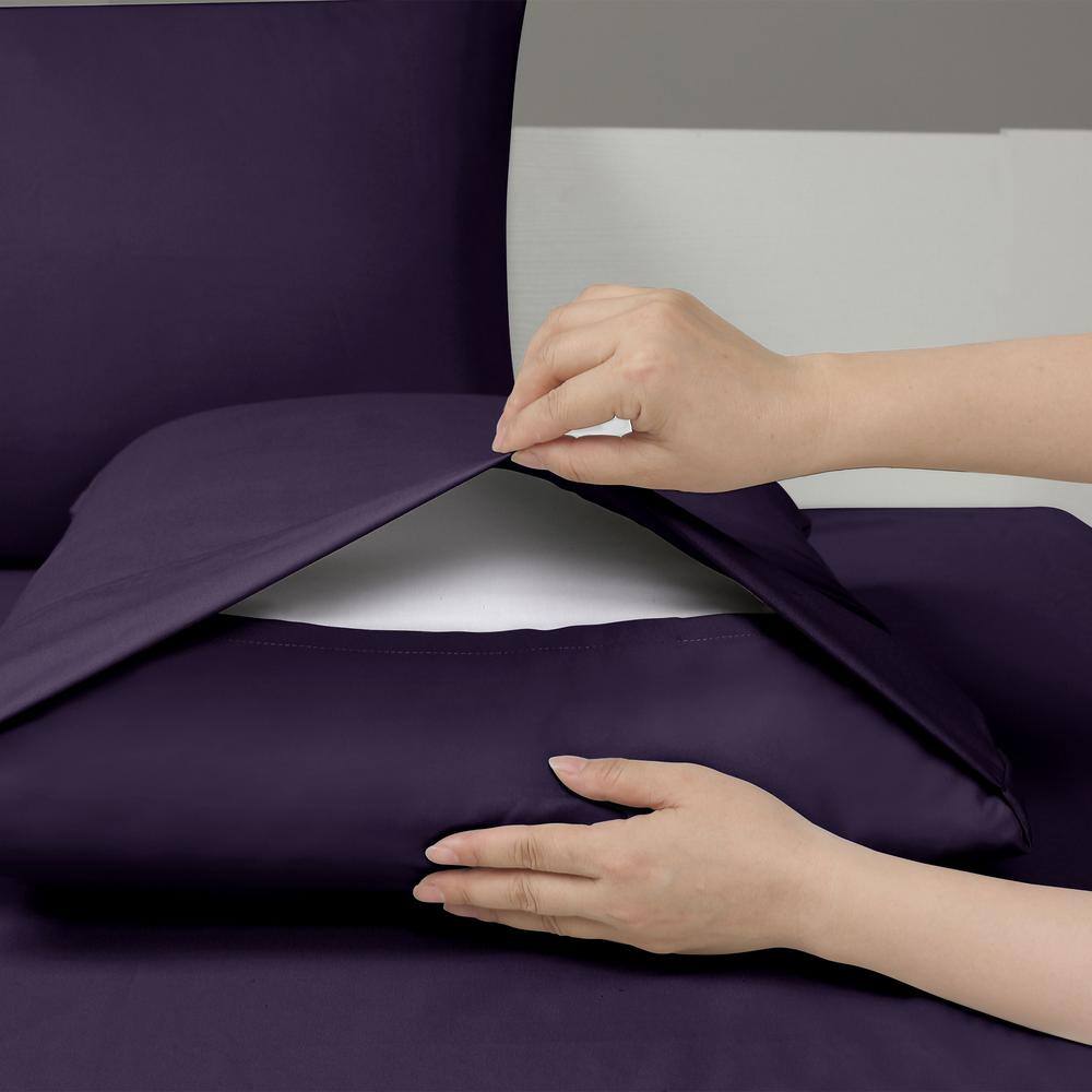Eggplant Full/Double Polyester Microfiber Sheet Set with Smart Pockets