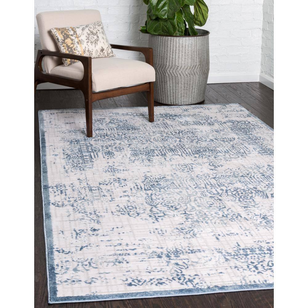 Braided Edge Blue Floral 4' x 6' Synthetic Rectangular Rug