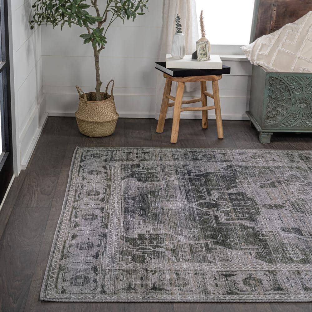Alanya Dark Green and Gray Medallion Washable 8' x 10' Area Rug