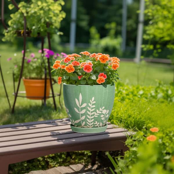 OGETFUUR Green Ceramic Planter with Drainage and Saucer