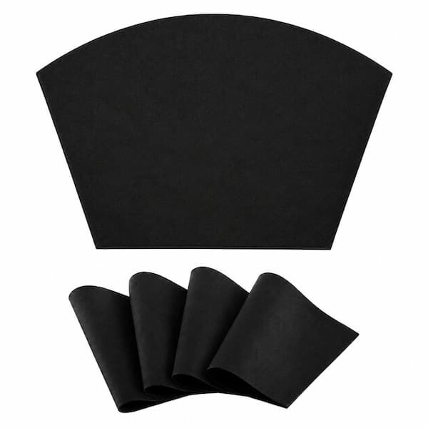 Black Faux Leather Wedge-Shaped Placemats Set of 4, Heat-Resistant Wipeable Indoor Outdoor Table Mats
