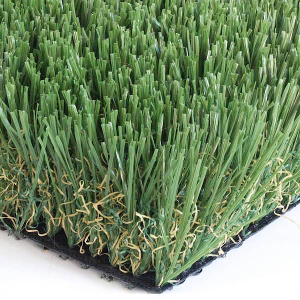 TrafficMaster Multi 7.5 ft. x 13 ft. Artificial Grass Remnant
