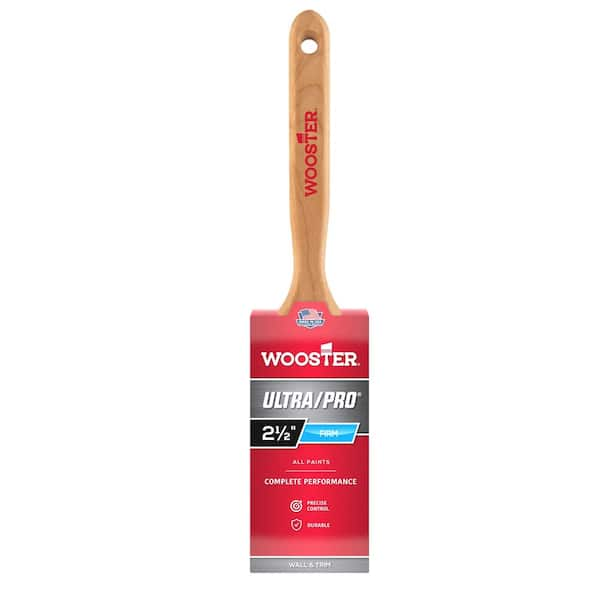 Wooster Ultra/Pro Firm 2-1/2 in. Mink Flat Sash Paint Brush