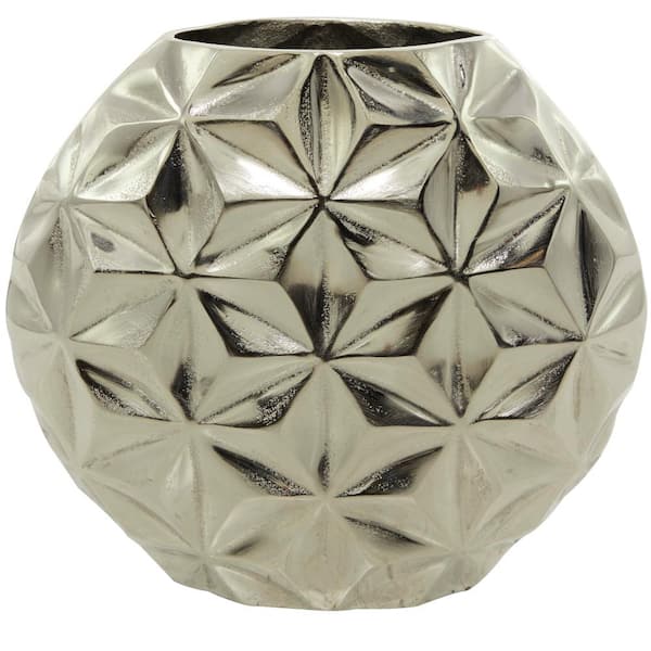 CosmoLiving by Cosmopolitan 11 in. Silver Faceted Aluminum Metal Geometric Decorative Vase