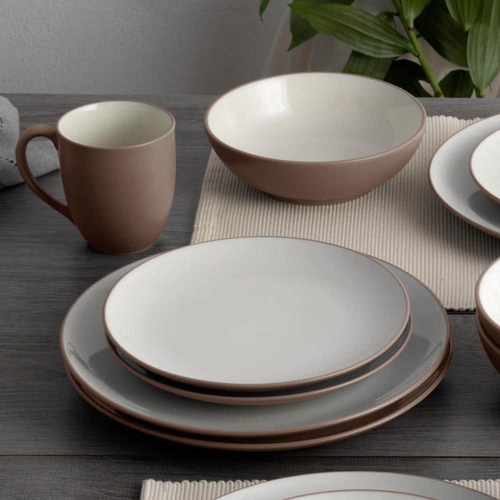 Clay and White Ceramic 16-Piece Dinnerware Set, Service for 4